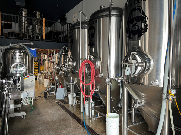 Craft brewery and microbrewery equipment